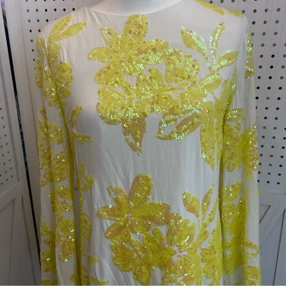 Endless Rose Women's Yellow Floral Sequin Overlay Mini Dress - Picture 2 of 7